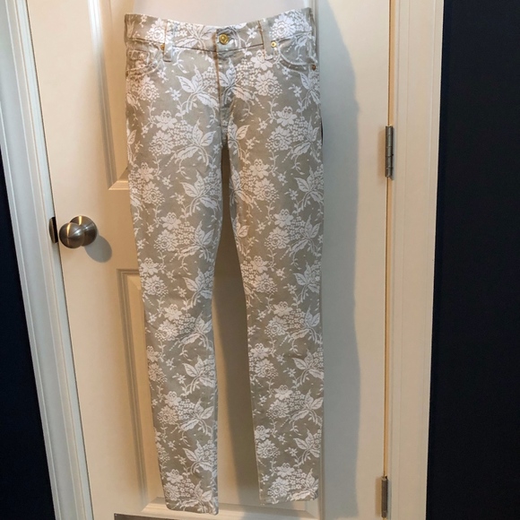 *Host Pick* NWT 7 For All Mankind Skinny Floral Jean - Picture 4 of 9